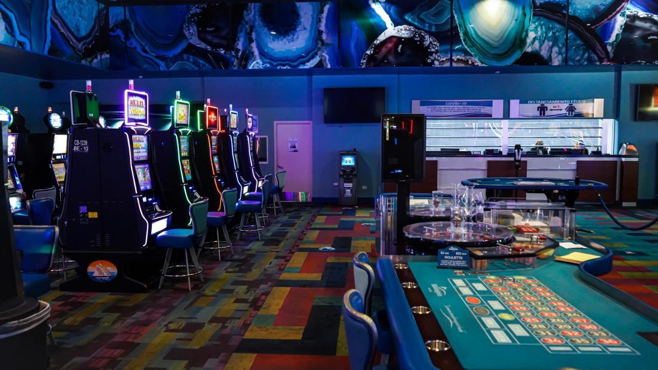 Costa Bahia Hotel, Convention Center And Casino جويايانيلا المظهر الخارجي الصورة